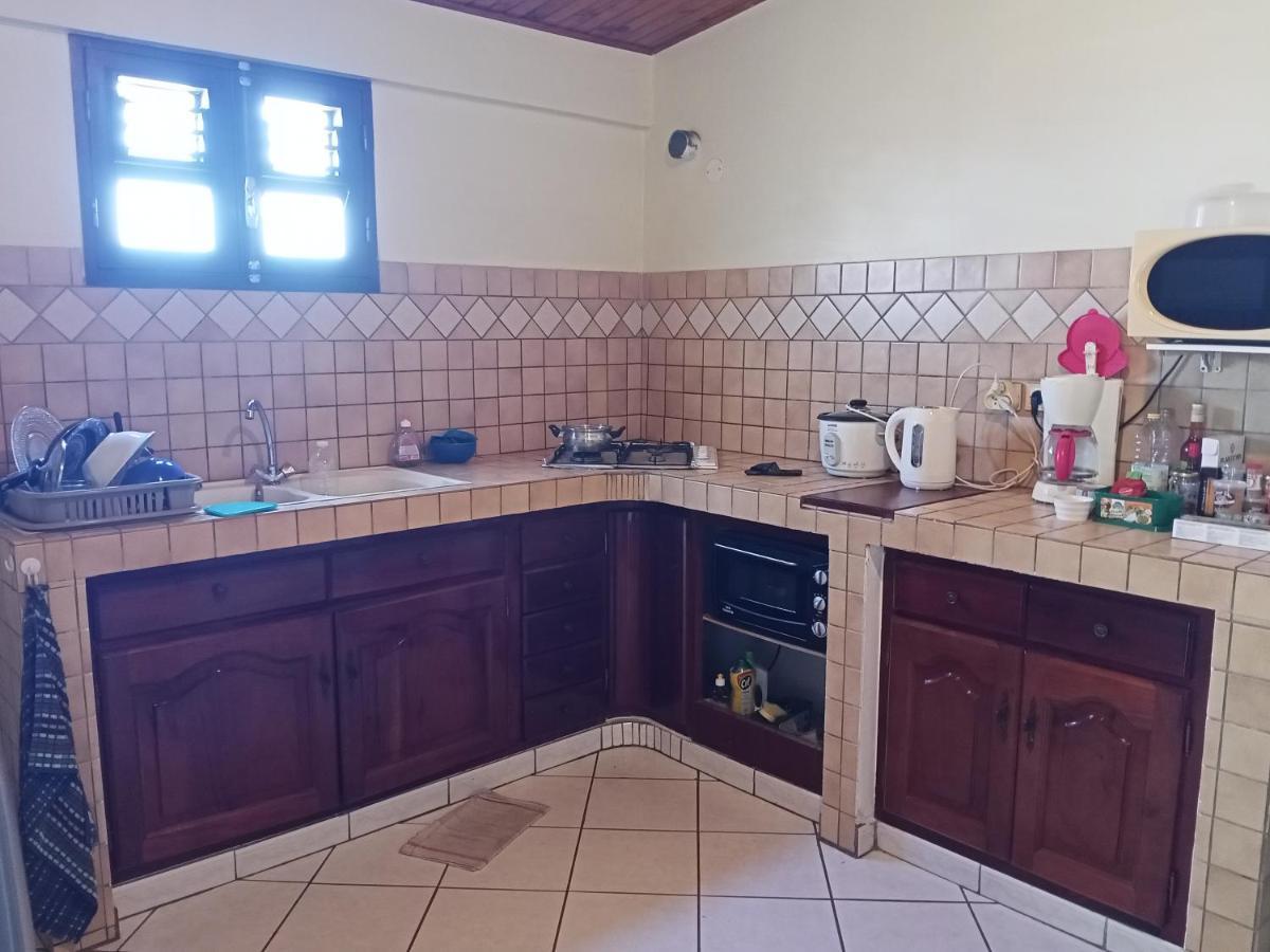 Apartamento Location saisonnière F3 meublé Schoelcher Exterior foto